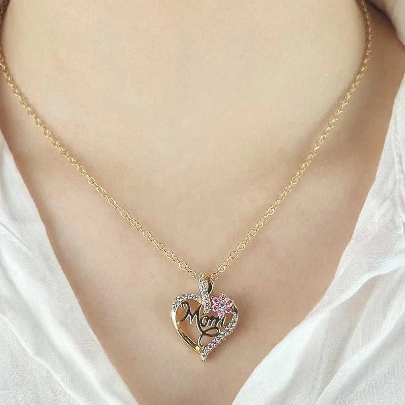 Moeder's Love Pink Flower Necklace from Huitan Jewelry