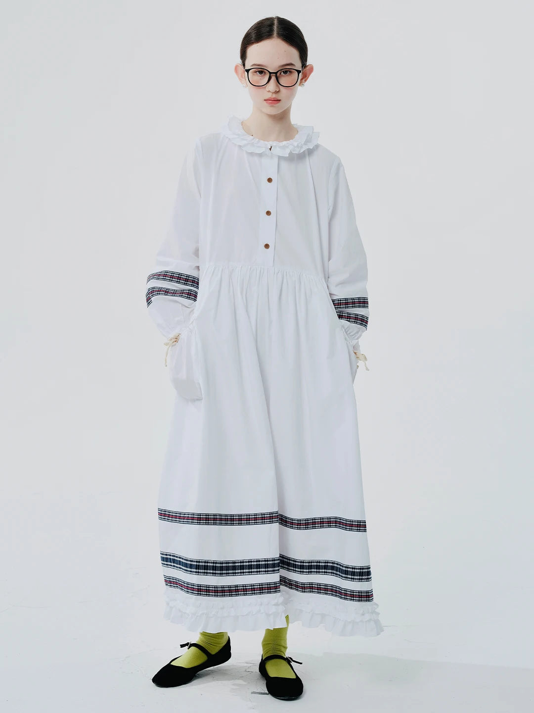 Florelia Summer Dress with White Lace Collar