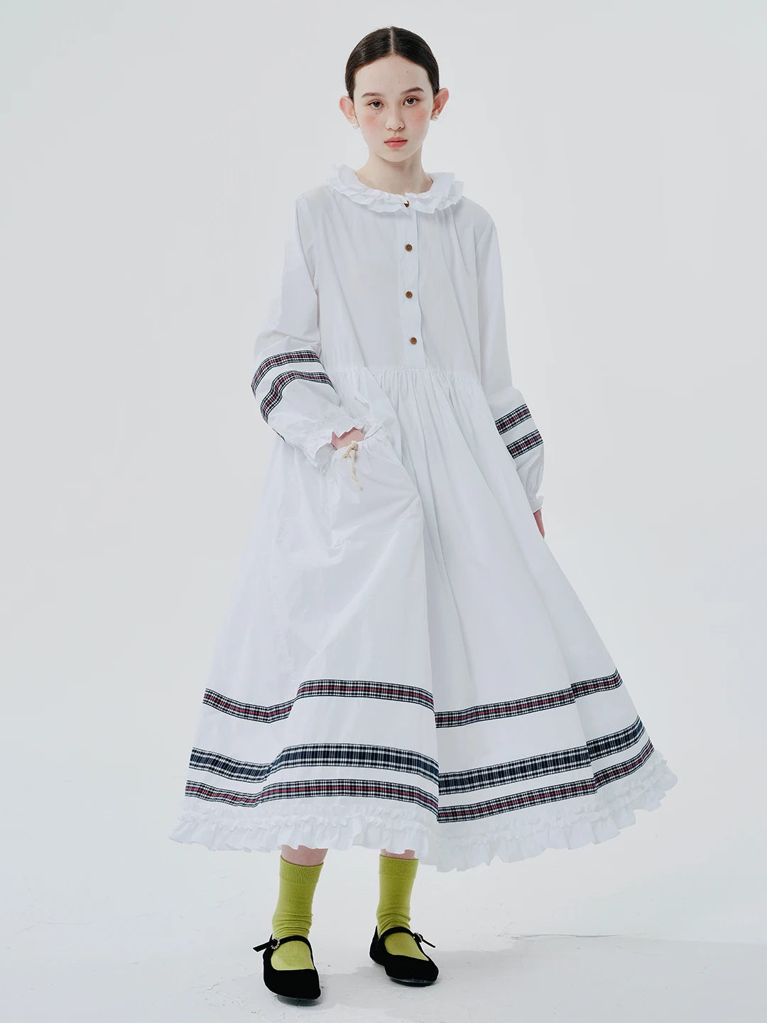 Florelia Summer Dress with White Lace Collar