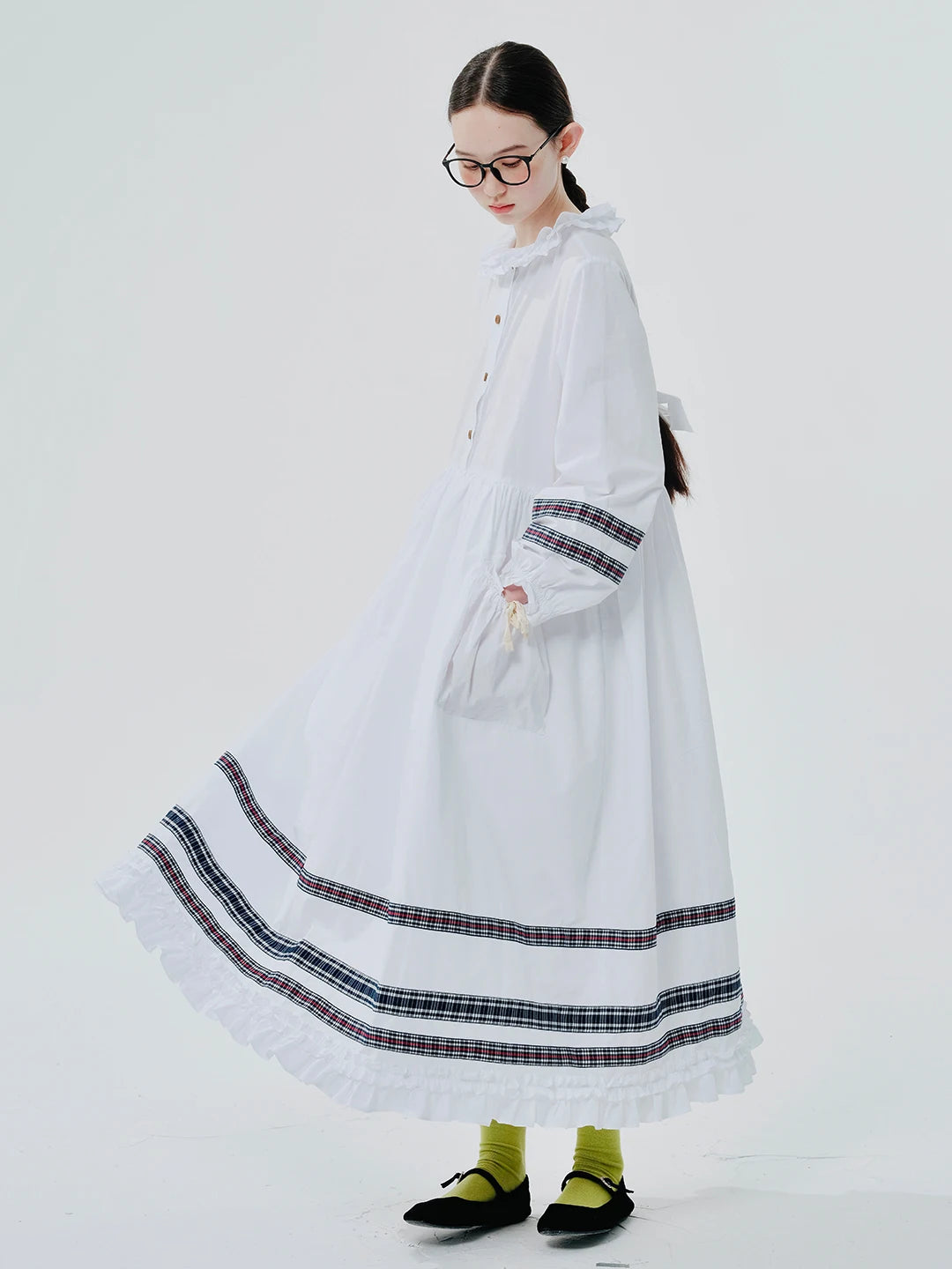 Florelia Summer Dress with White Lace Collar