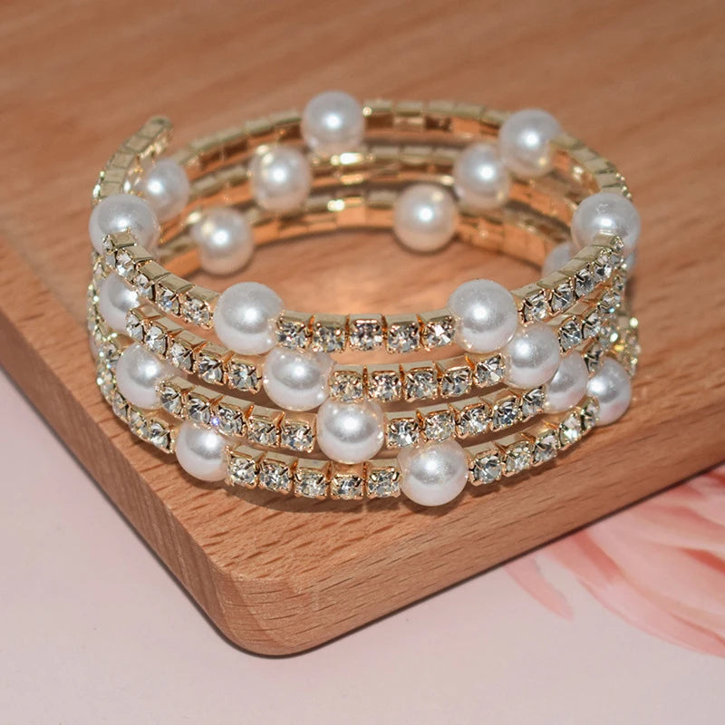 Glänzendes Perlenpracht Armband aus Diamantglanz