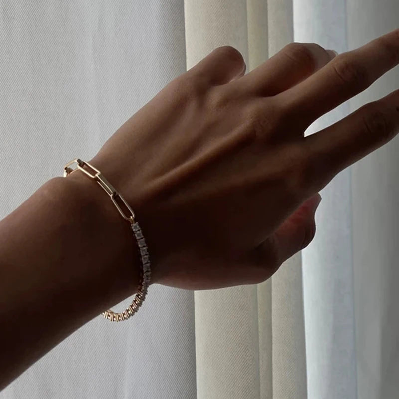 LuxMode Inmaker Bracelet en cuivre couleur or exquis avec zircon CZ