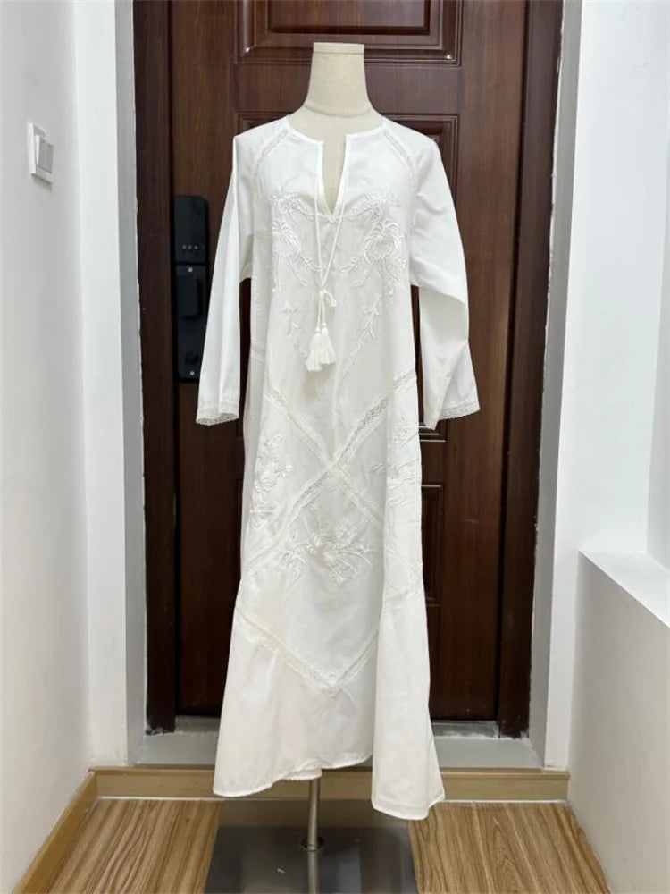 Elegante vestito lungo a scollo a V di Esmara