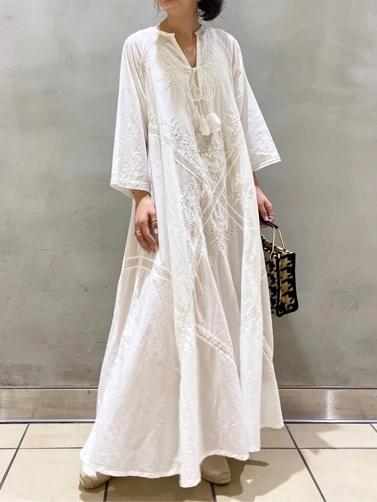 Elegante vestito lungo a scollo a V di Esmara