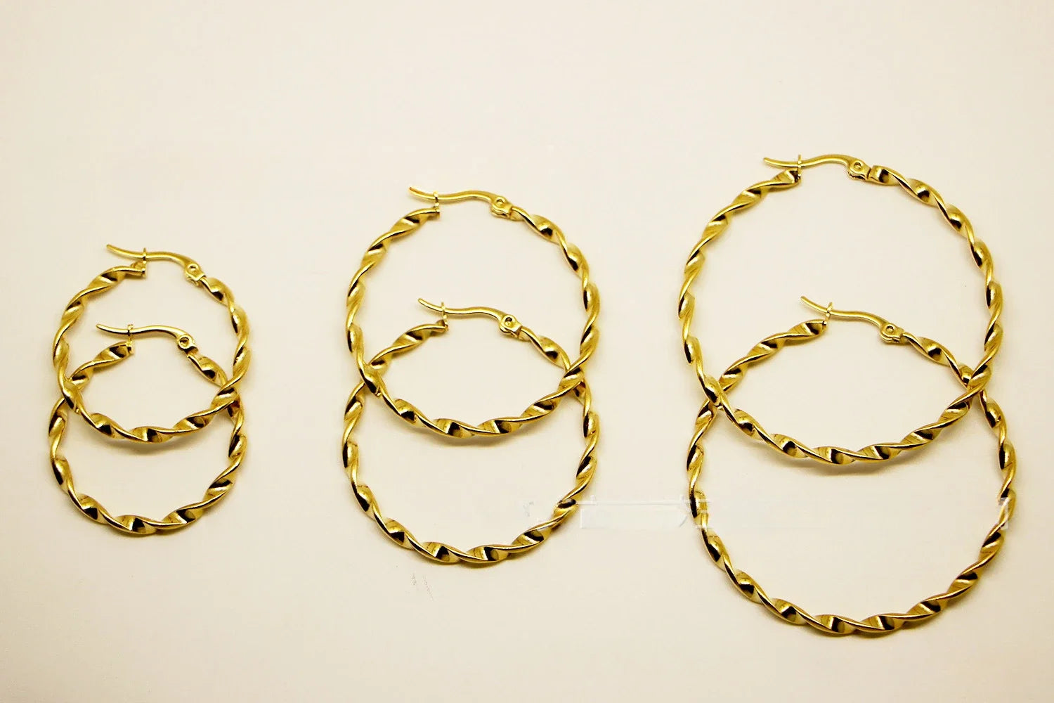 GlansGolven Roestvrijstalen Geribbelde Oorbellen