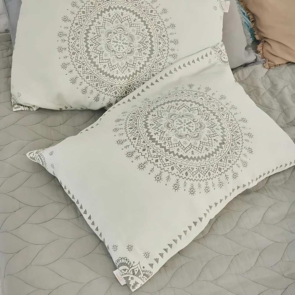 Kussensloop met Mandala Design