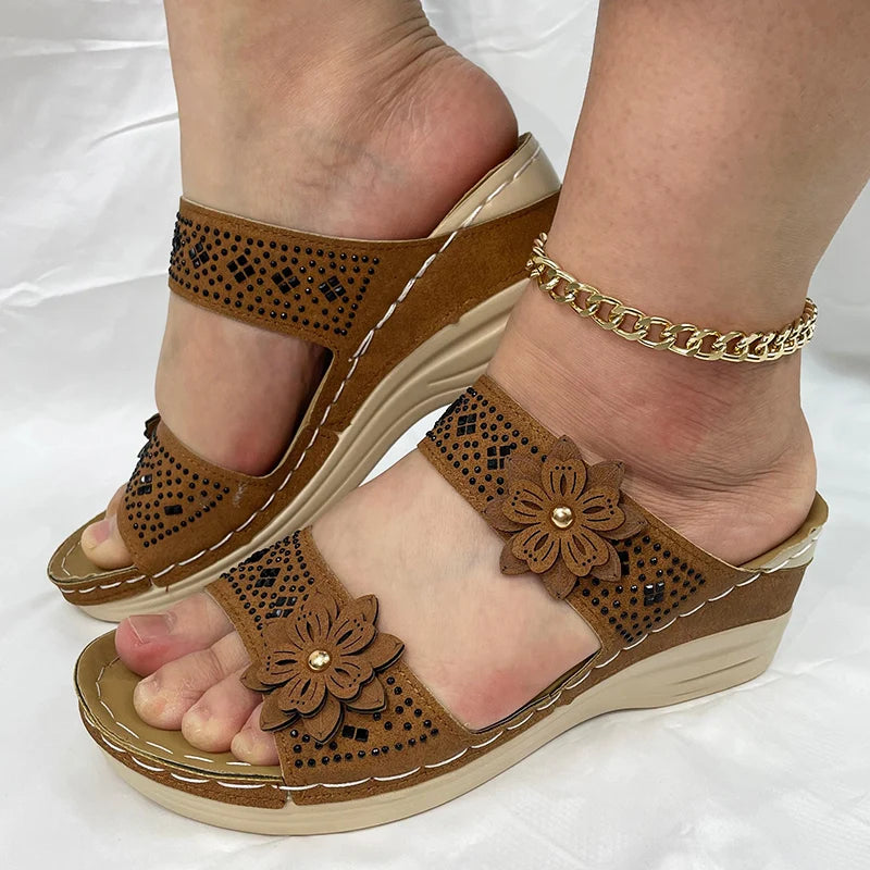 J leeter Summer Blossom Sandals