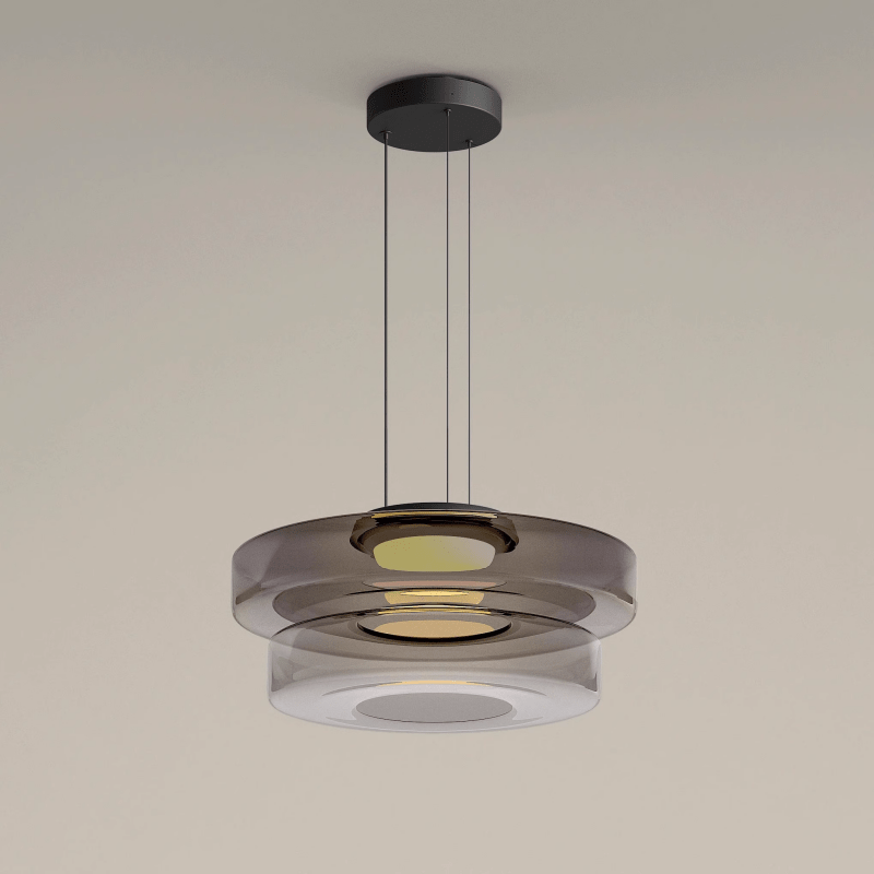De LuminaCraft Bauhaus hanglamp heeft een strak, minimalistisch ontwerp dat perfect past in een modern interieur. De glazen schalen in zachte tinten creëren een subtiele sfeer, terwijl de geometrische lijnen een tijdloze elegantie uitstralen. Deze lamp is ideaal voor elke ruimte die vraagt om zowel stijl als functionele verlichting.