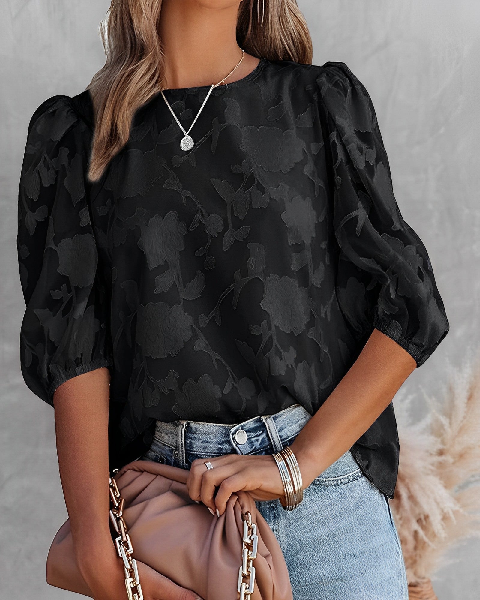 Manuela | Elegante blouse met pofmouwen van chiffon