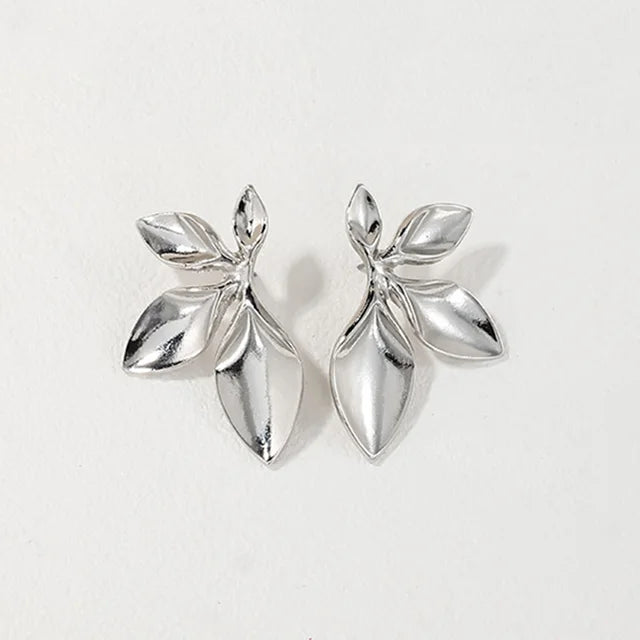 ShimmerShine Orecchini a Foglie di Metallo