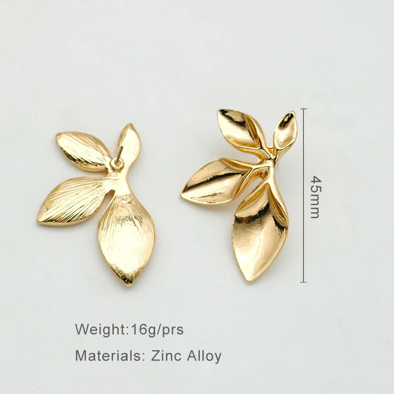 ShimmerShine Orecchini a Foglie di Metallo