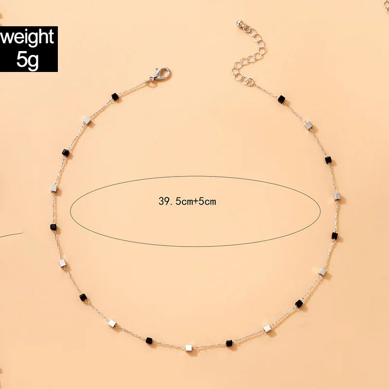 Golden Geometry Short Necklace for Summer Refinement