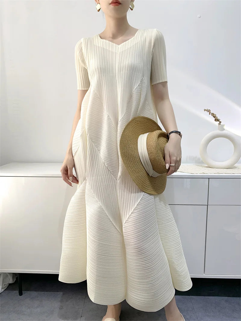 Stijlvolle Zomerjurk Van Miyake Bubble