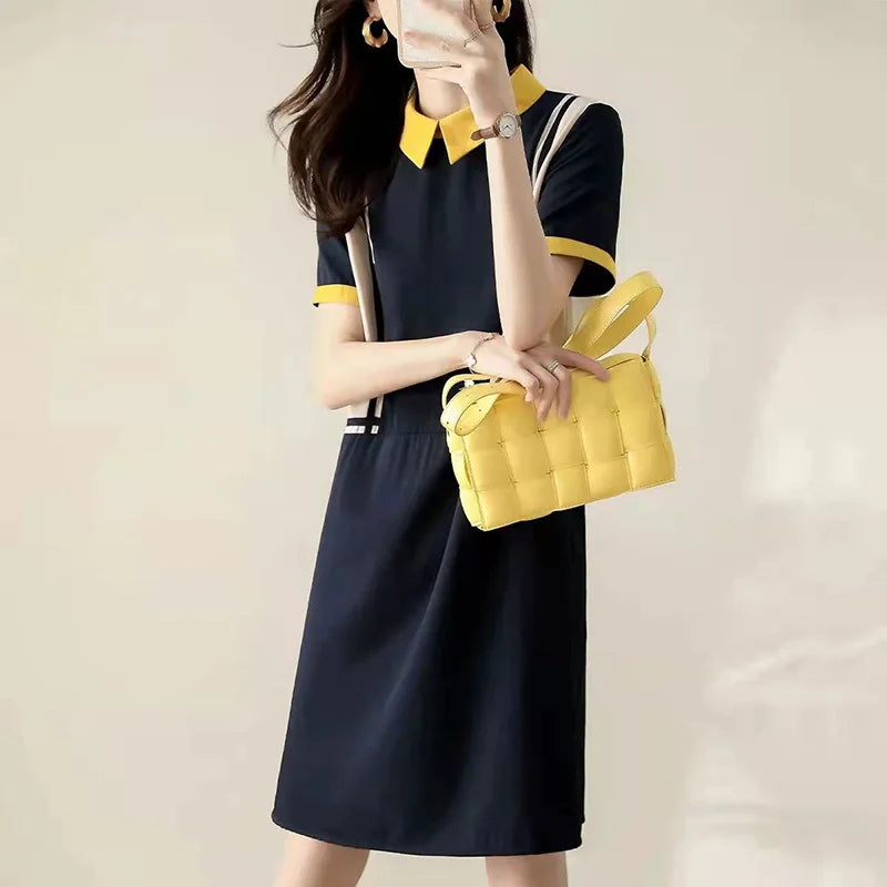 Bella Peter Pan Kraag Midi Jurk