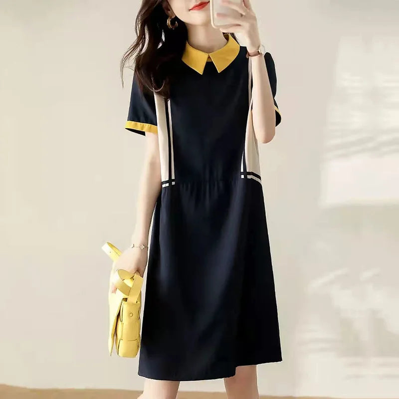 Bella Peter Pan Kraag Midi Jurk