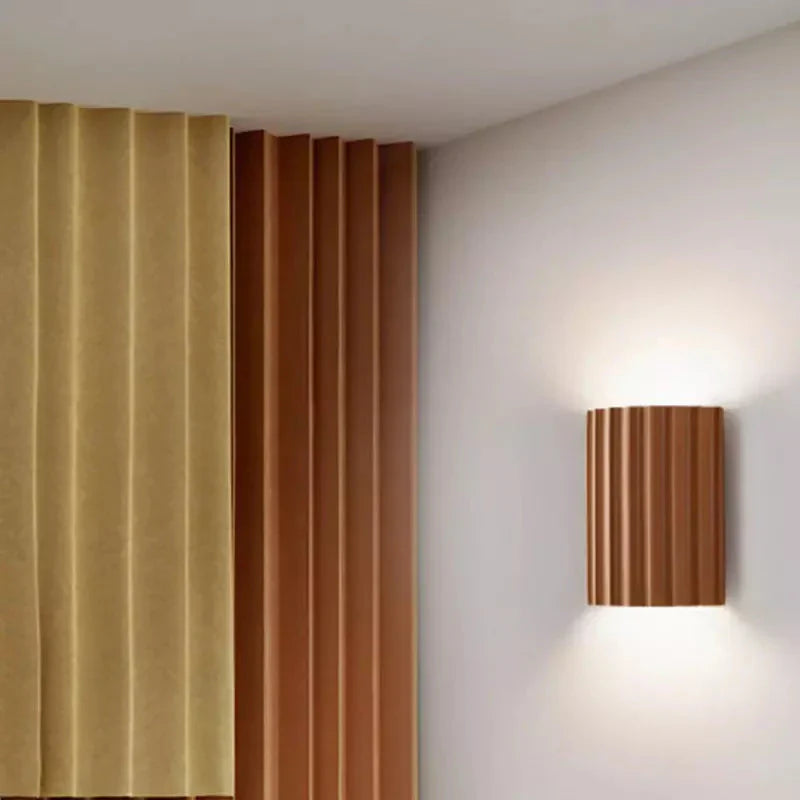 Lampada da parete LED moderna scanalata
