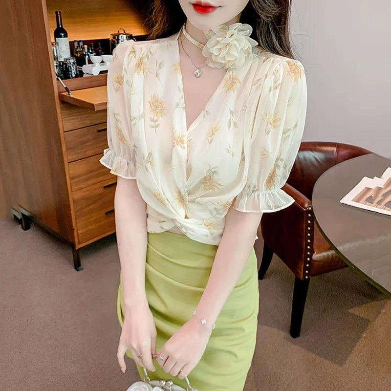 Chemisier fleuri d'été élégant pour femmes