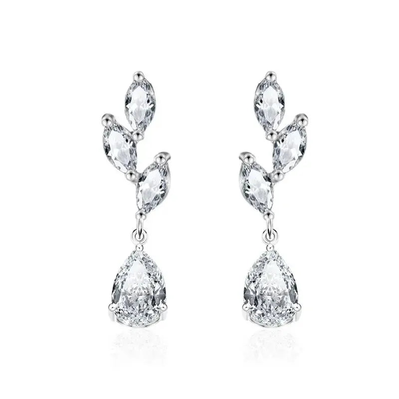 Elegance in Teardrop Shape - Fashionable Women's Classic Earrings