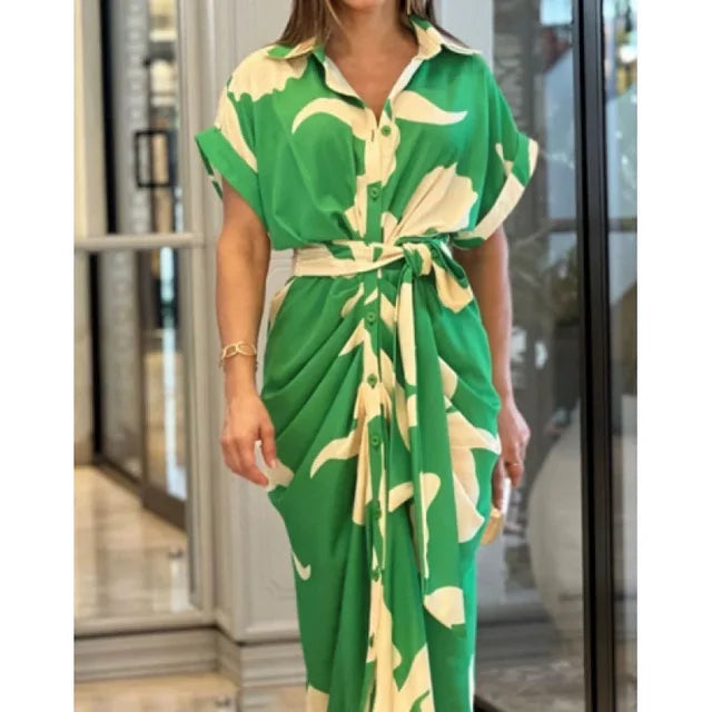 GlamourVibe Jurk: Stijlvolle Lapel Medium Korte Mouw