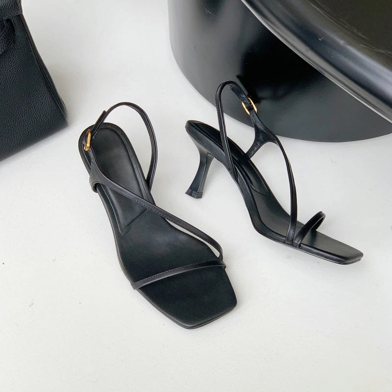 Glamour Straps Sandali Estivi di ChicMode
