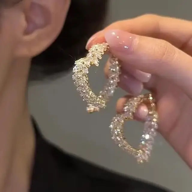 Betoverende Zirkoon Bloem Oorknopjes met Kristallen Bladeren