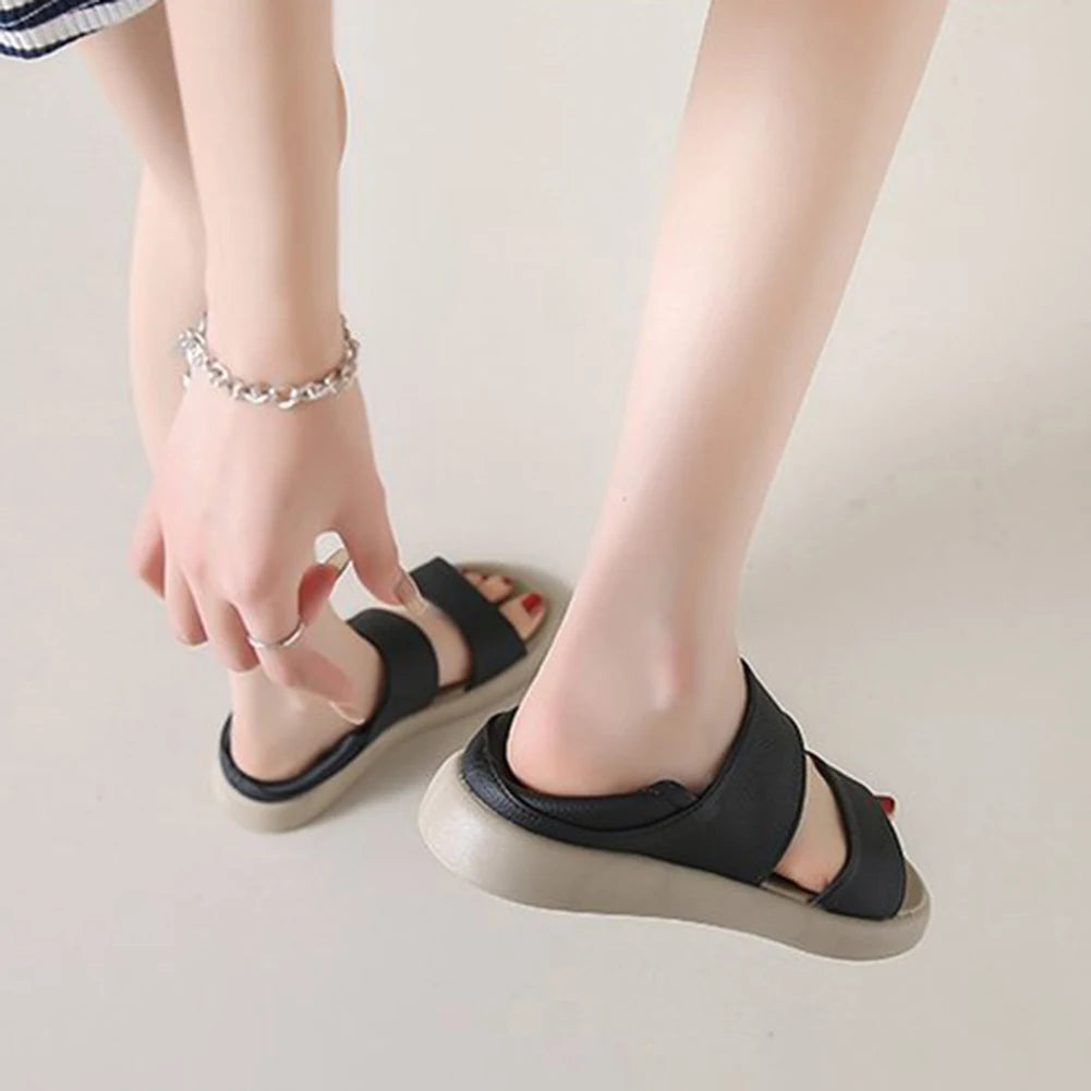 Stilvolle Sommerschuhe für Frauen