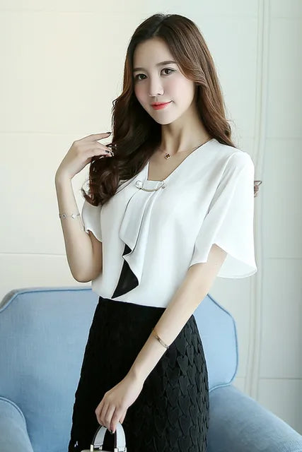 Ontdek de Charme van Lente met Elegant Touch: Chiffon Damesblouse met Korte Mouwen