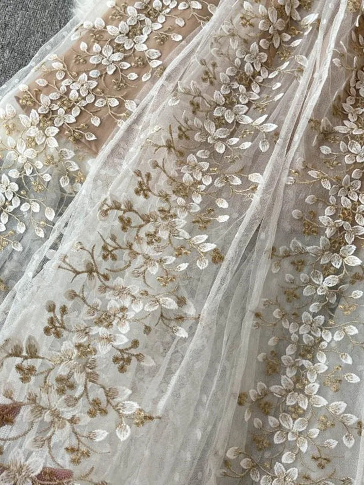 Blossom Couture Gehaakte Bloemenjurk