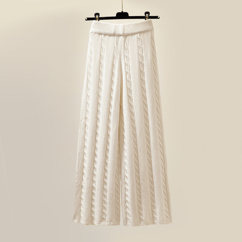 Upgrade Jouw Wintergarderobe met LuxeStyle's Luxe 3-Delige Set