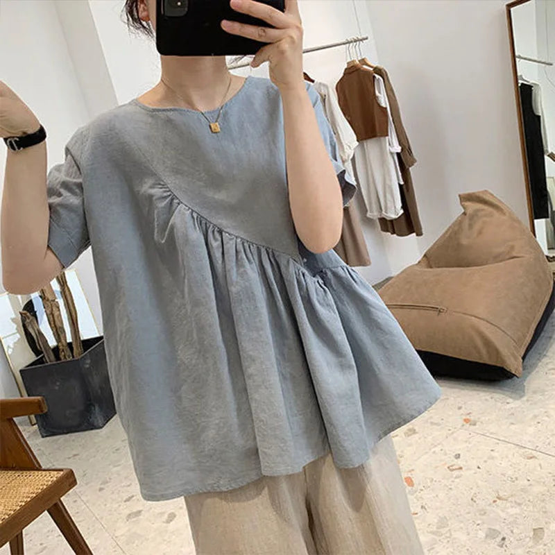 Stylish Cotton and Linen Doll Blouse for a Fashionable Summer Look!