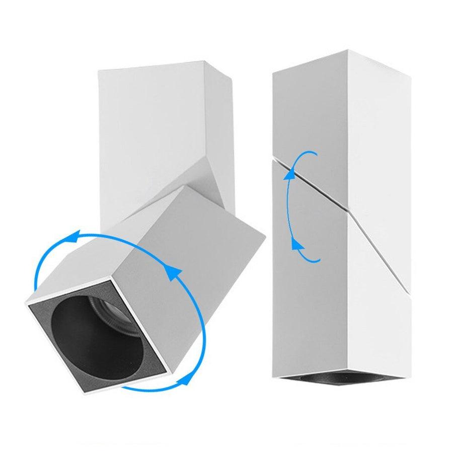 OptimaLuxe Downlight in wit, met een draaibare ontwerp waarmee je de lichtstraal in verschillende richtingen kunt richten. Dit energiezuinige model biedt flexibiliteit en is ideaal voor het verlichten van specifieke gebieden of kunstwerken in je ruimte. Perfect voor een moderne en efficiënte verlichtingservaring.
