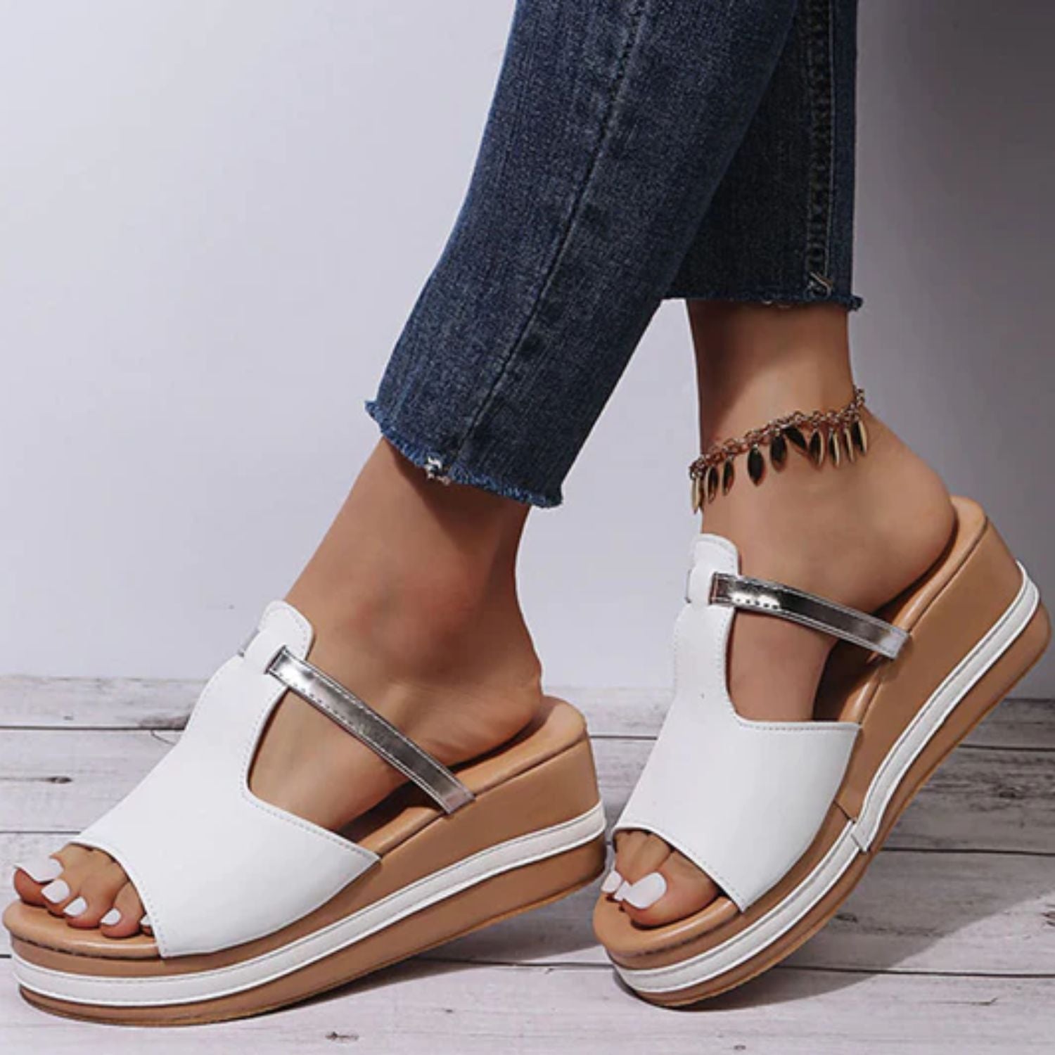 Velanora Comfortable Summer Sandals