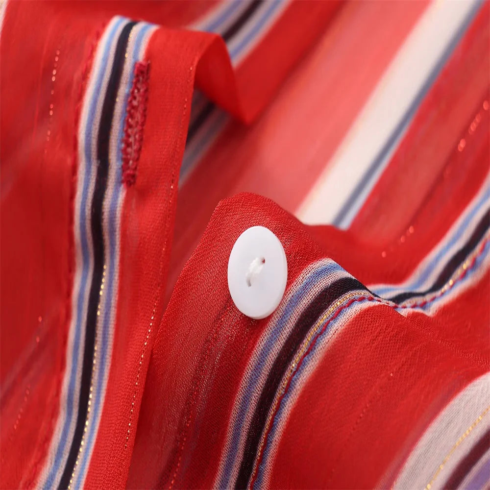 Zomerse Streepblouse met Knoopjes