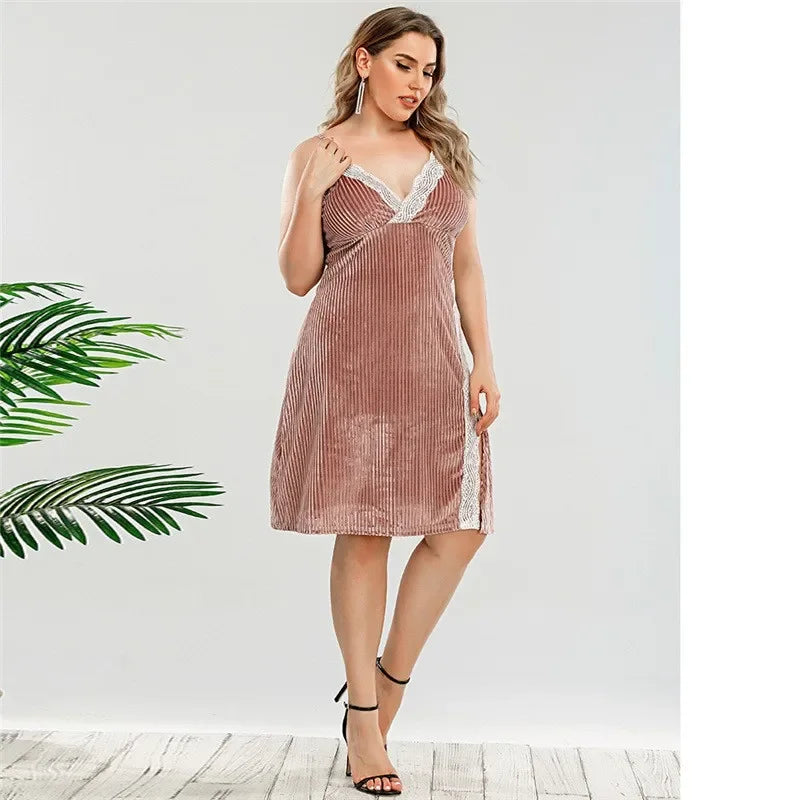 Comfortable Ribbed Lace Mini Nightdress for Curve Women