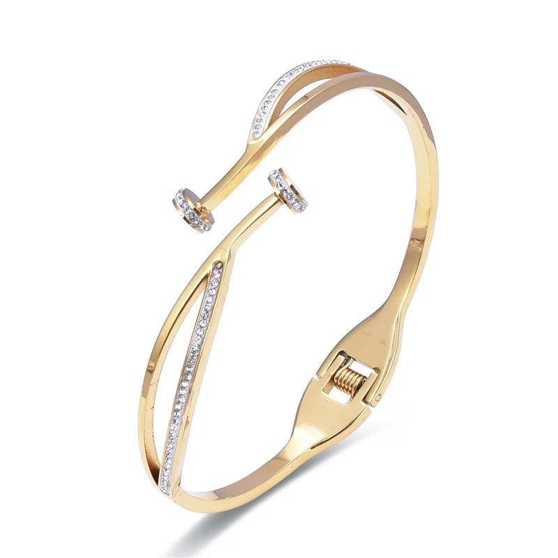 Dazzle Armband by Luna for Glamorous Women