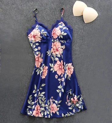 Serenity Luxe Satijnen Bloemenprint Slaapset