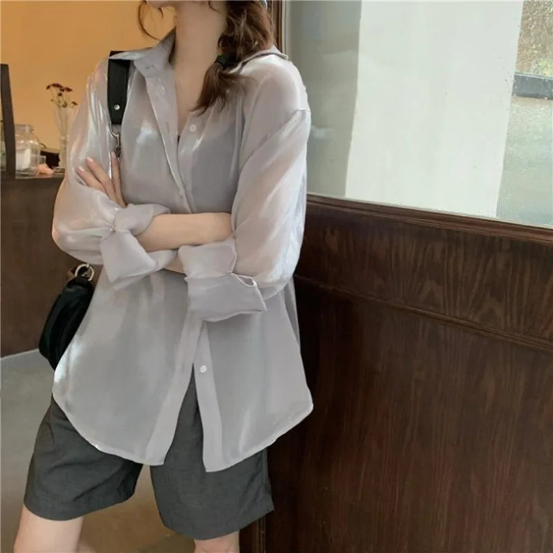 Elegante Camicia Oversize in Raso per Donne