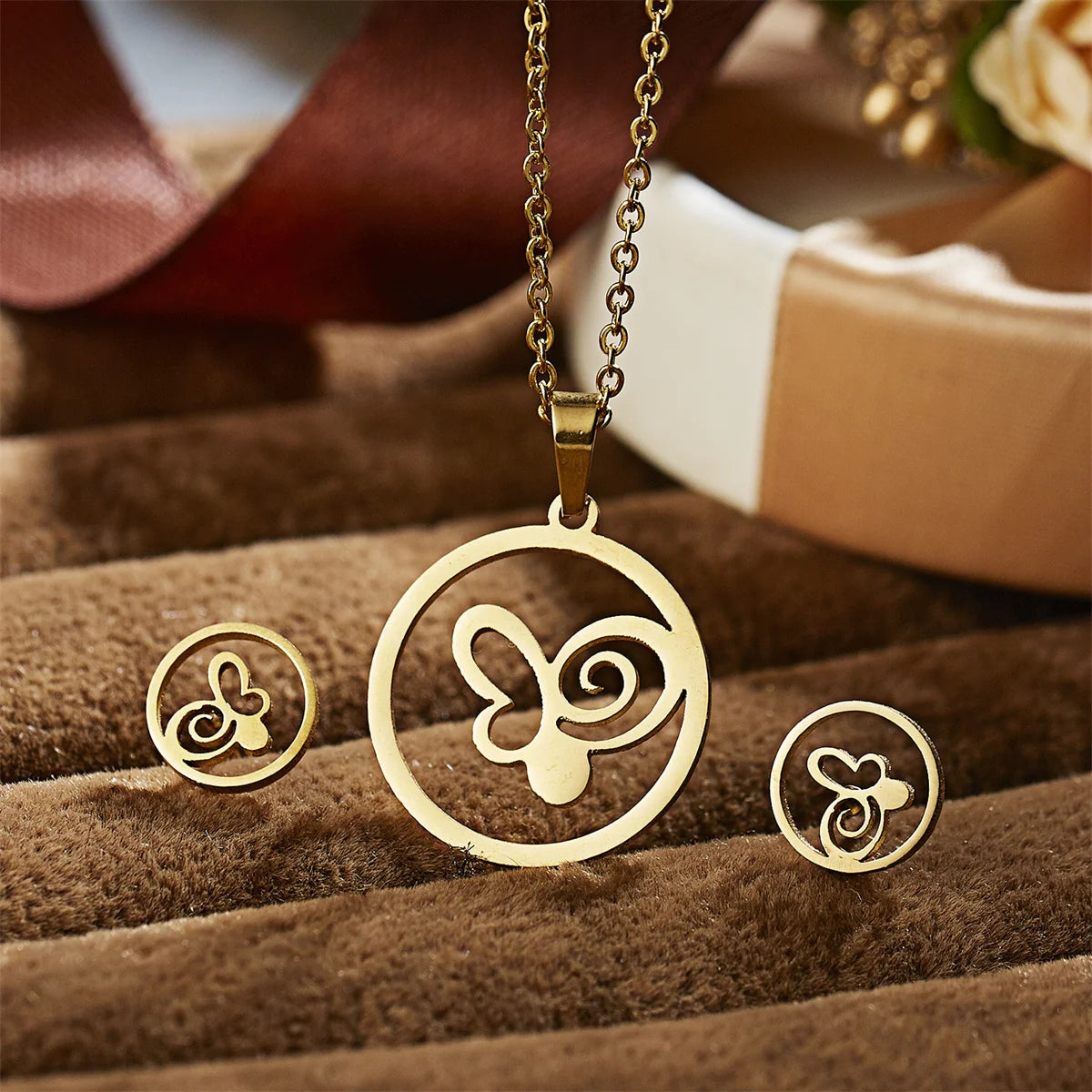 Set di gioielli Farfalla Mistica per donne incantevoli