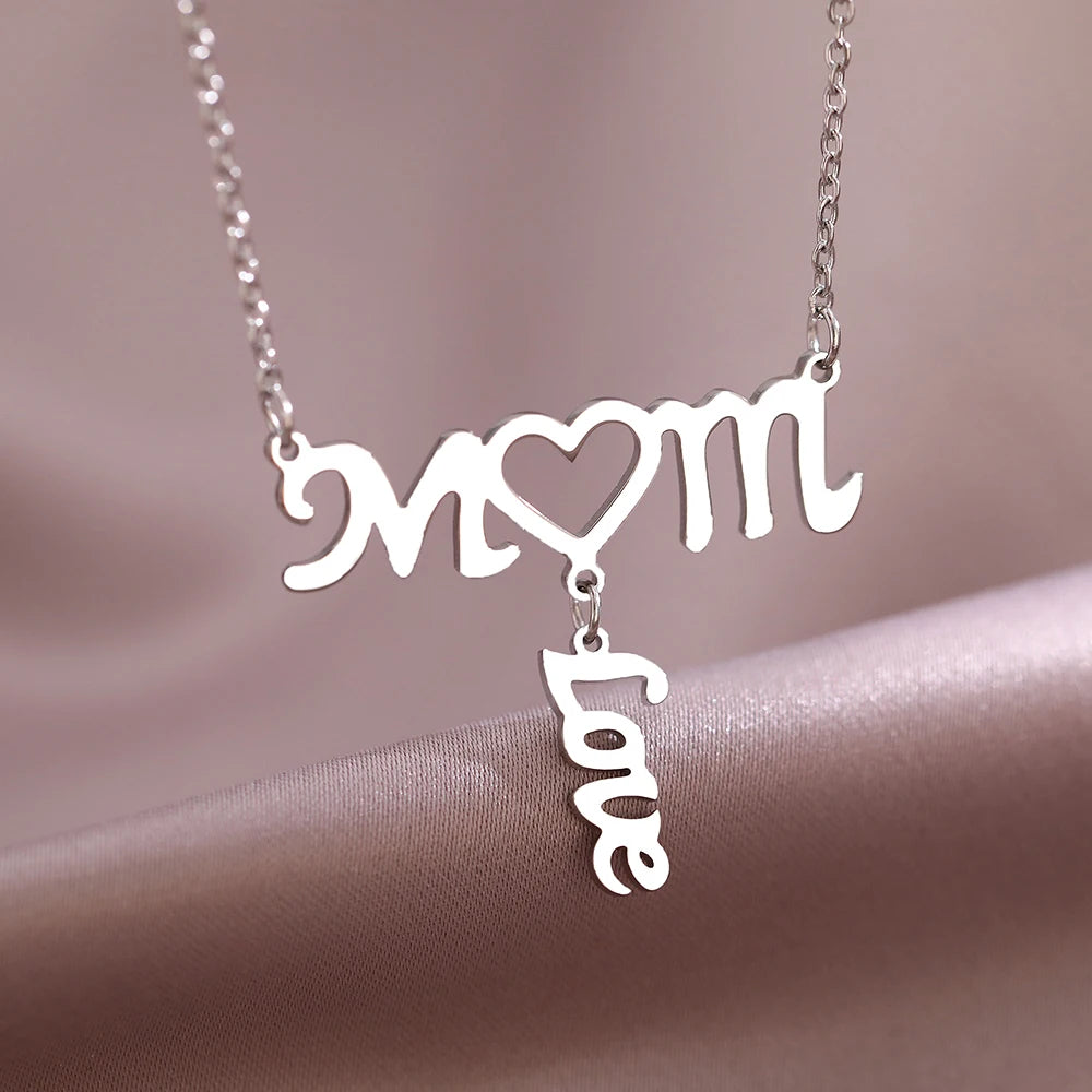 Betoverende RVS Ketting met Brief "Mom" Hanger