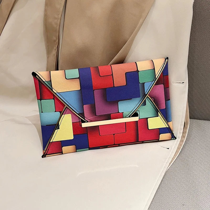 Lumière Regenbogen Clutch