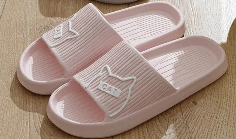 Aurora Chic Cartoonstil Hausschuhe