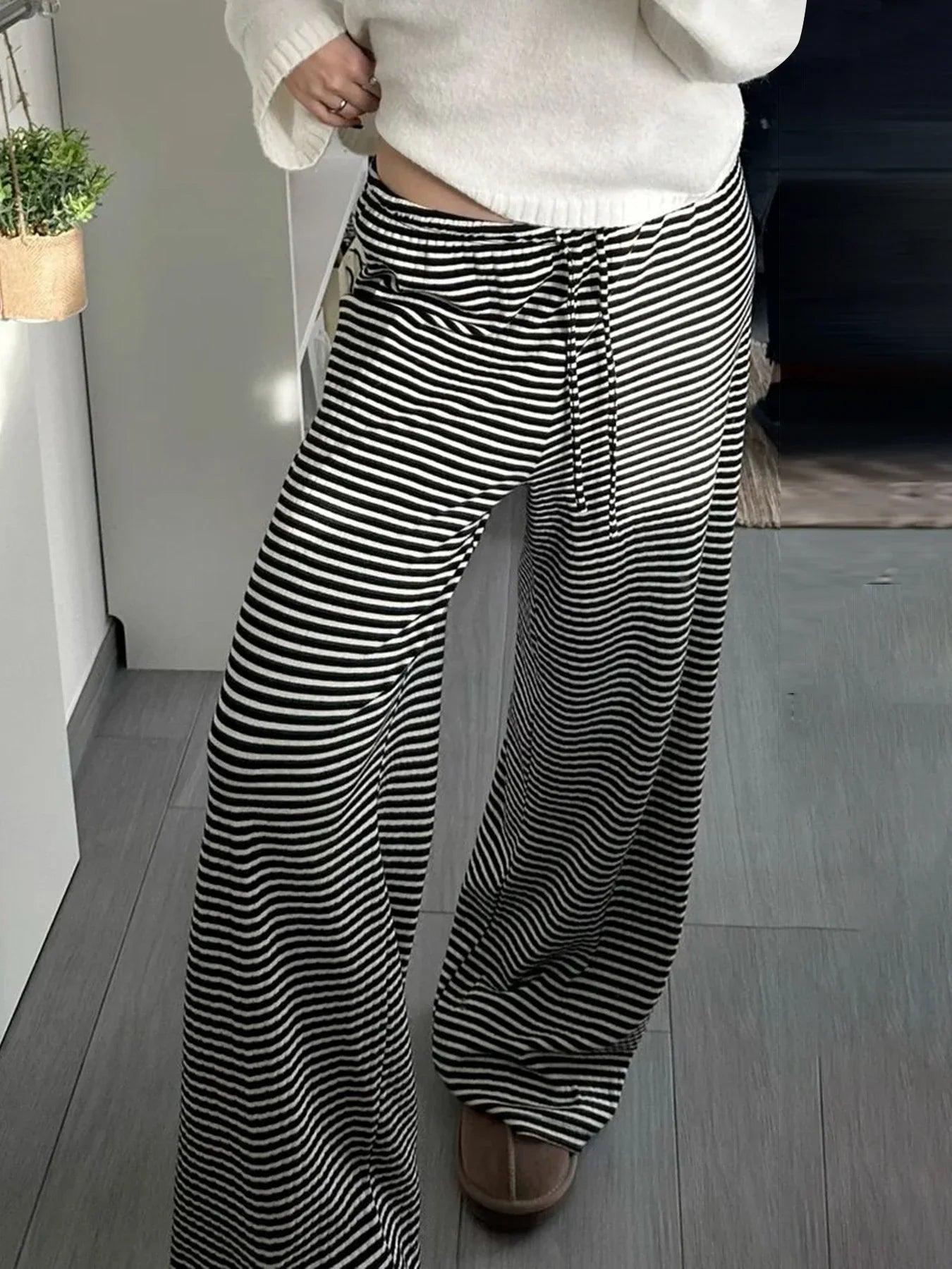 Stoccarda | Pantaloni Oversize a Righe da Donna | Blu