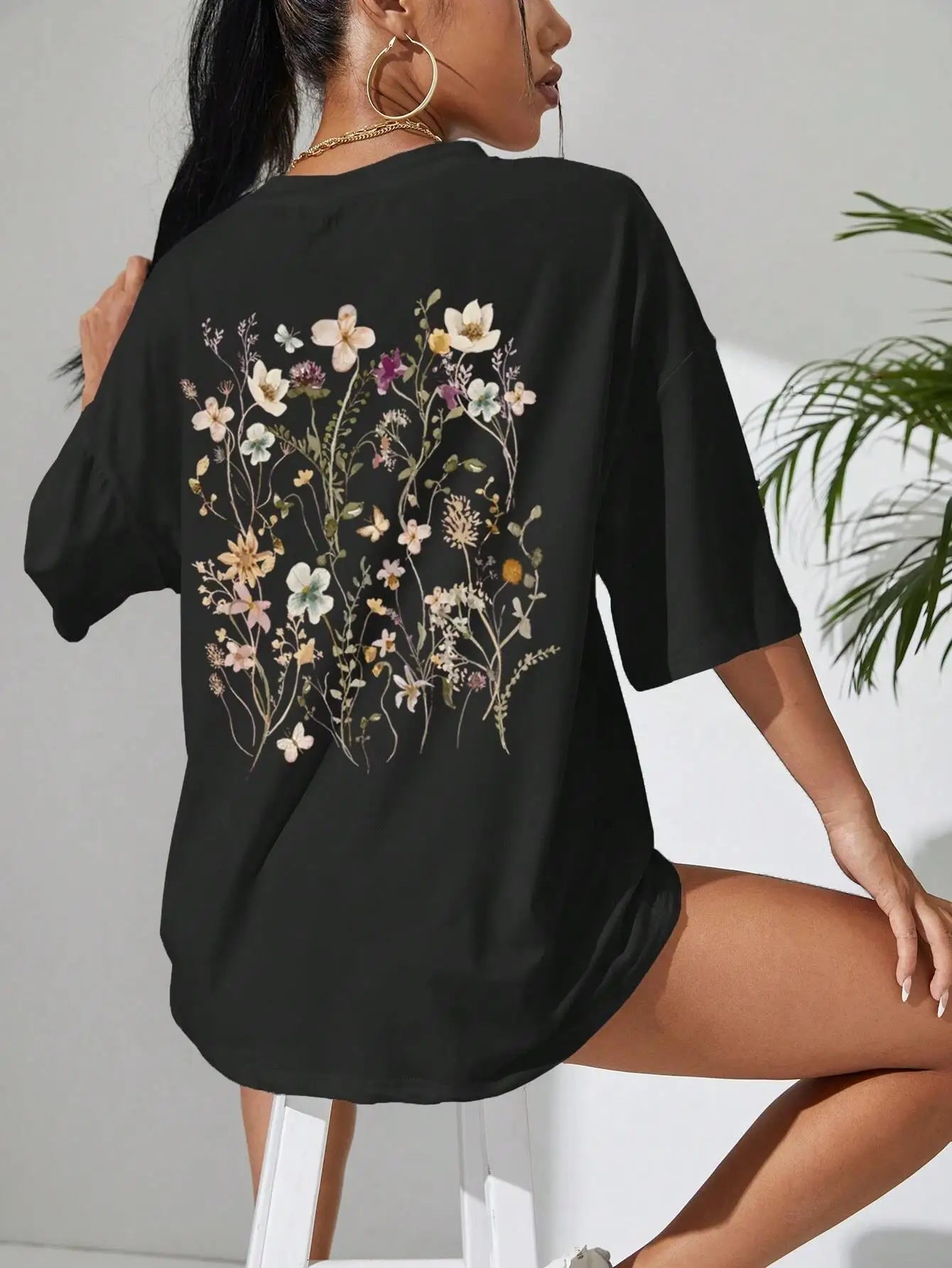 LuxeLente Blumenprint T-Shirt