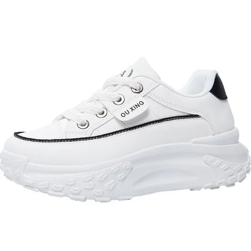 LuxeTrek Retro Damen Sneakers