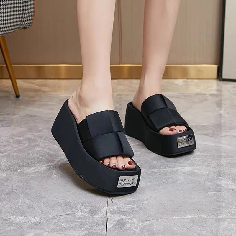 AstraMode Rebel Slippers