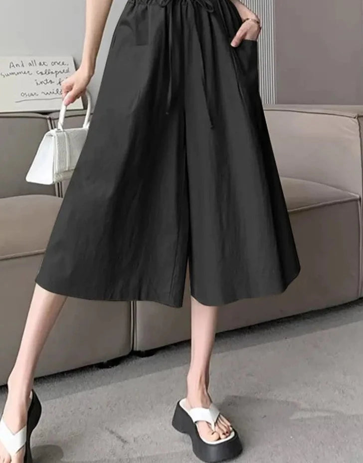 Free Style Cropped Pants from Sweet Fashion