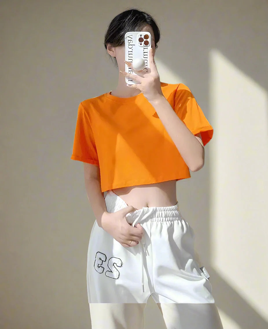 Lina | Top de verano ajustado con cuello redondo y mangas cortas para mujer | Naranja