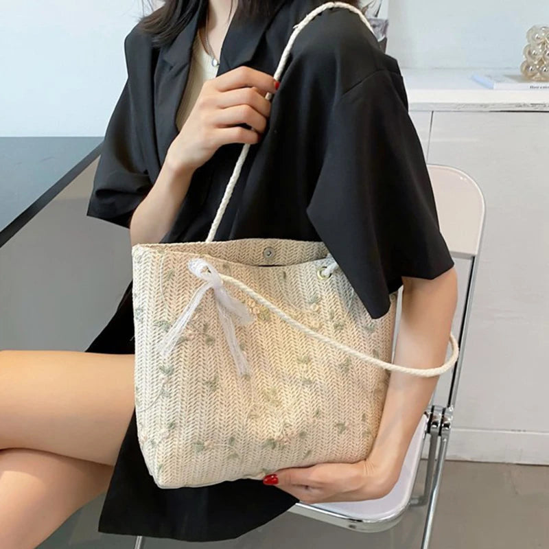 Luxe Handbag for Women of EleganceArt