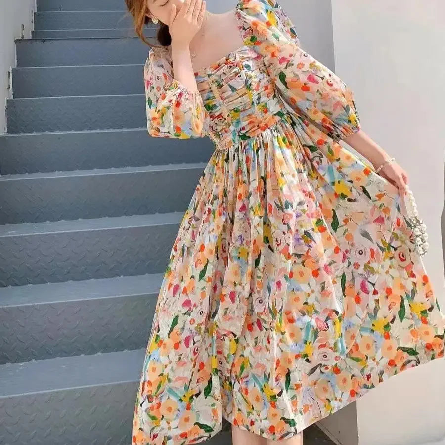 AuroraGlimpse Robe à Fleurs Française