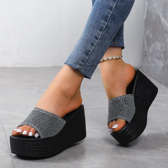 Stella Stralende Strand Wedges
